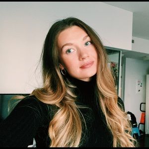 Meet your Posher, Amelia